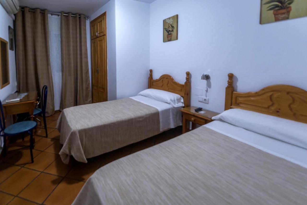 Hostal San Ramon Марбеля Екстериор снимка